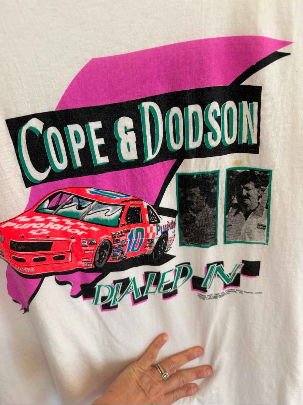 VINTAGE NASCAR White Racing Graphic Tee - Pink & Red